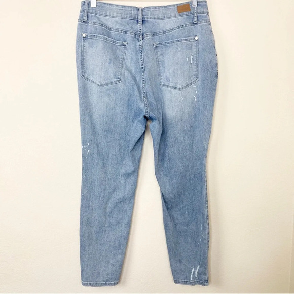 Judy Blue Lace Patch Distressed Light Wash Mid‎ Rise Skinny Jeans - Picture 8 of 13